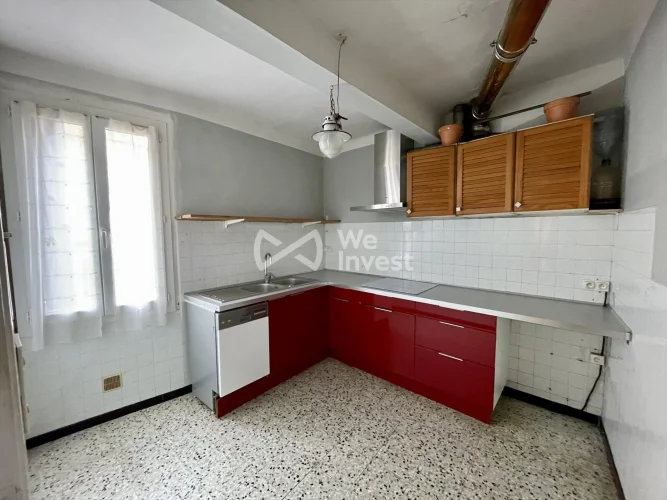 Charms of a Charming 3-Bedroom House photo 3