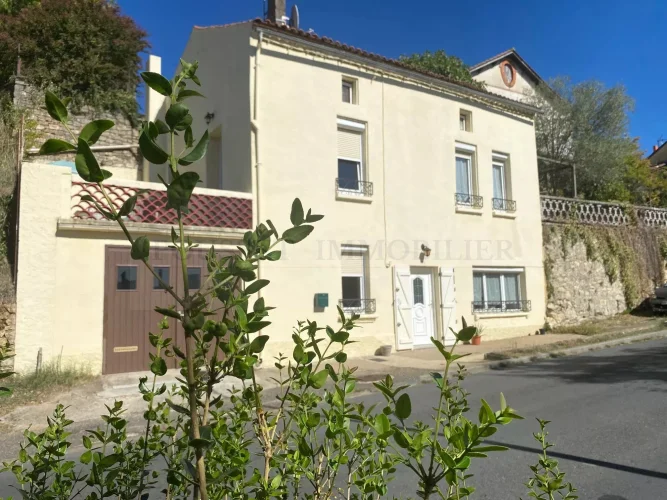 Charming 76.41 m² Stone Village House with a Garage and a Terrace Offering a Superb Panoramic View of the Valley.