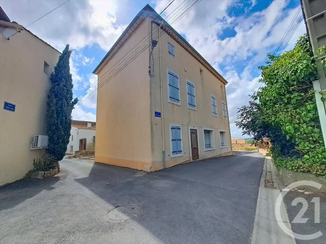 Nissan-Lez-Enserune, 370 m² House with Garage and Terrace photo 2