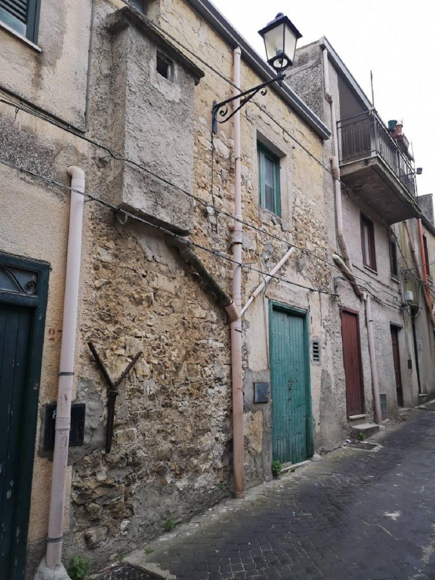 Property in Giuliana