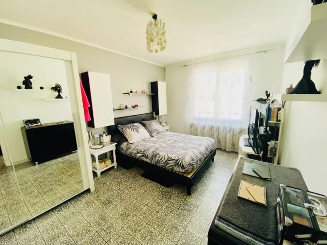 4 Bed House for Sale in Carcassonne photo 2