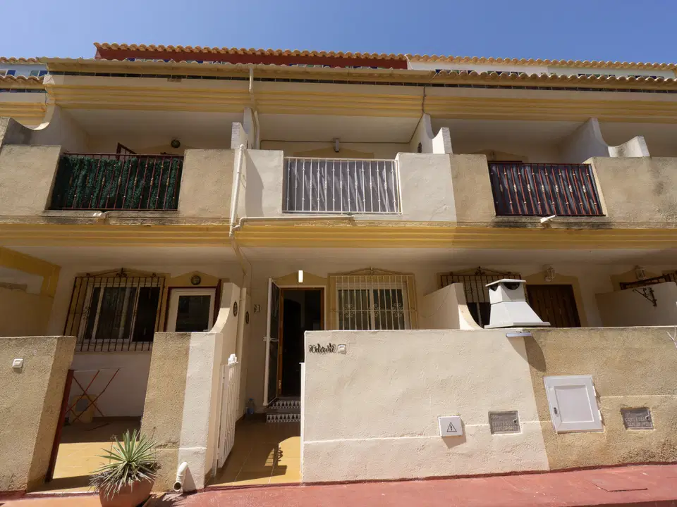 Town house in Playa Flamenca, Alicante province photo 2