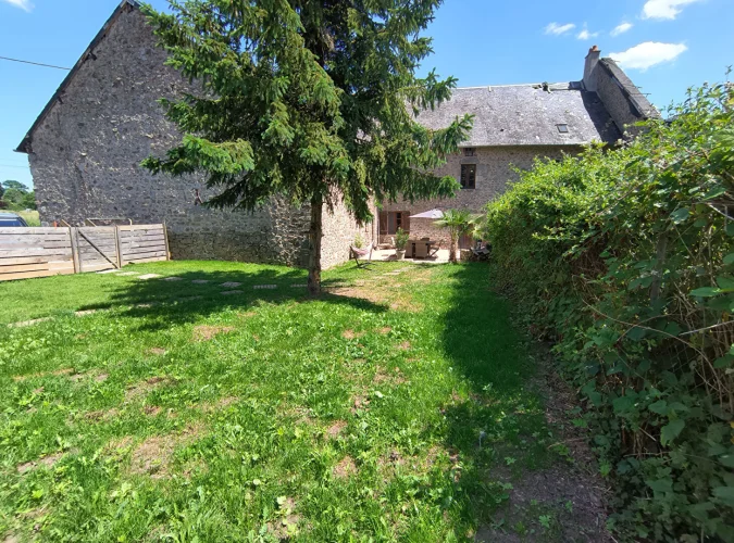 Creuse-Charming Two-Bedroom Semi-Detached Cottage with 2.4 Hectares of Land