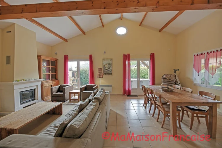 Detached 3 Bed/2bath Villa Near 27 Hole Golf Course, with on Site Facilities Including Swimming Pool photo 5