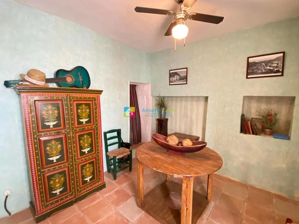 Town house in Albanchez, Almeria province photo 4