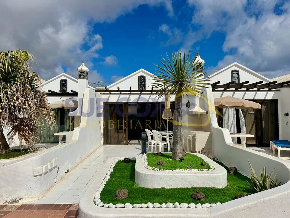 Bungalow in Costa Teguise, Lanzarote photo 2