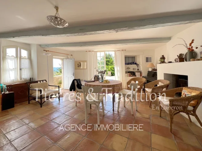 Village House with Terrace and Small Garden, in Simiane la Rotonde photo 3