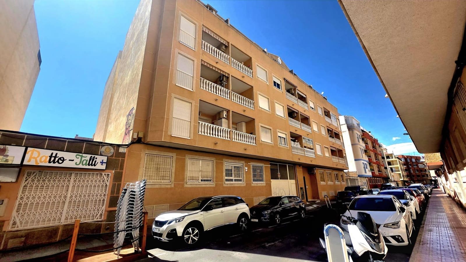 Apartment for sale in Playa del Cura, Torrevieja, Alicante