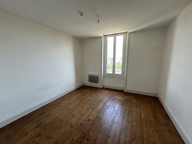 House T4 of 85m² in Saint Rambert D'albon photo 4