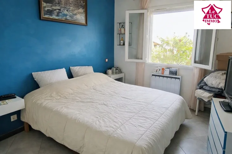 Single-Storey House 80 m² + Large Garage of 70 m² that Can be Converted photo 4