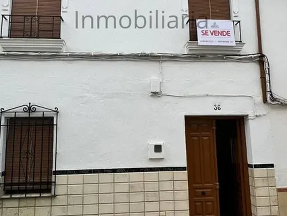 Town house in Rute, Cordoba province