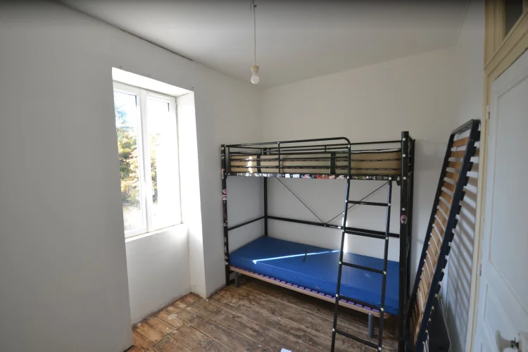Burie: Renovation Project, 4-Bedroom House on 3 Floors with Garden photo 3