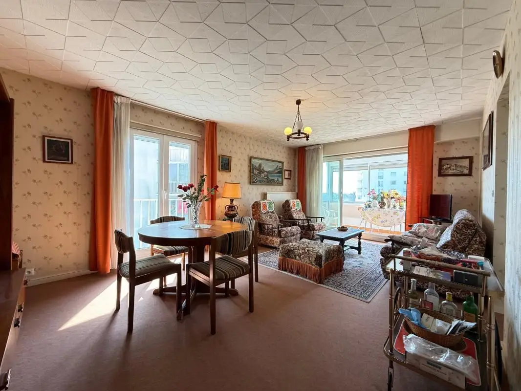 Apartment for sale in Royan — 3 bedrooms, 90 m² photo 3