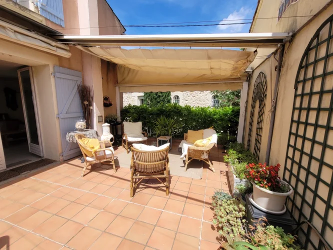 Charming Village House with 101 M2 of Living Space, 4 Bedrooms and a Lovely Sunny Terrace. photo 5