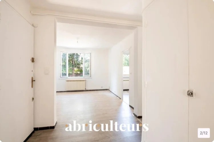 Bright Apartment for Sale in Marseille 12th Arrondissement, Impasse De la Marionne