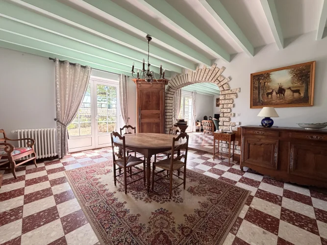Spacious Single-Storey Family Home in a Peaceful Village Near Ruffec photo 3