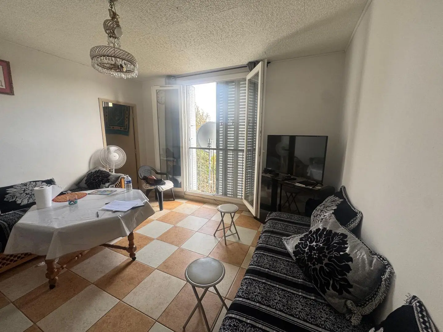 Apartment for sale in Valreas — 2 bedrooms, 57 m² photo 5