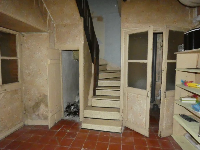 Nice Village House for Renovation, Mains Drainage and Mains Gas. photo 5