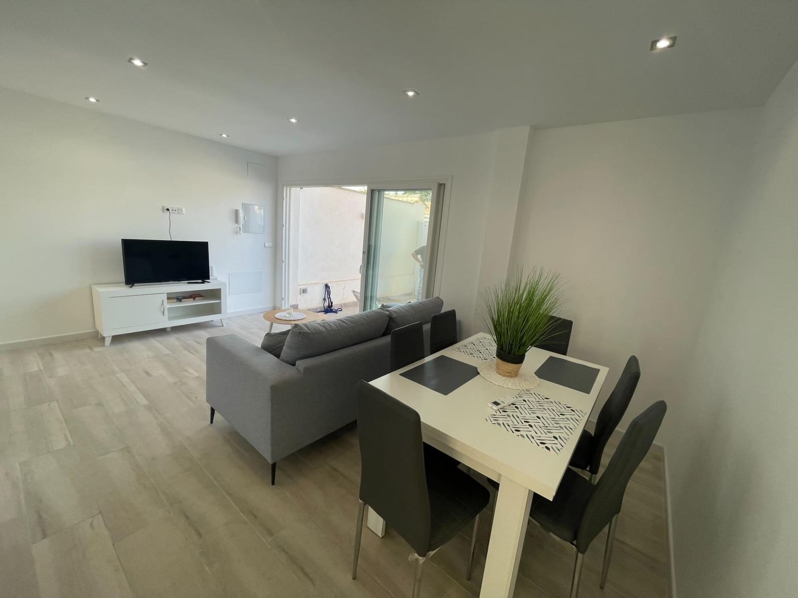 Bungalow for sale in Orihuela Costa, Orihuela, Alicante photo 5