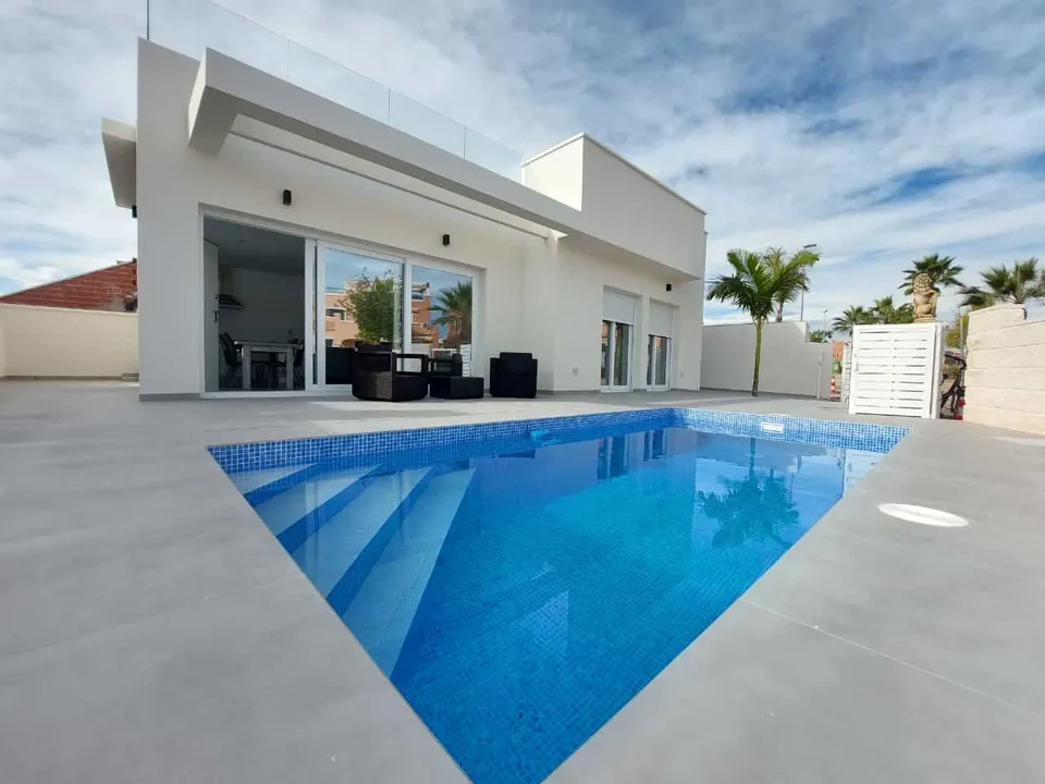 Vincent Real Estate