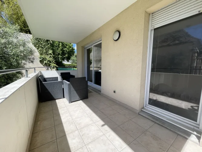 2 Bed Apartment for Sale in Marseille