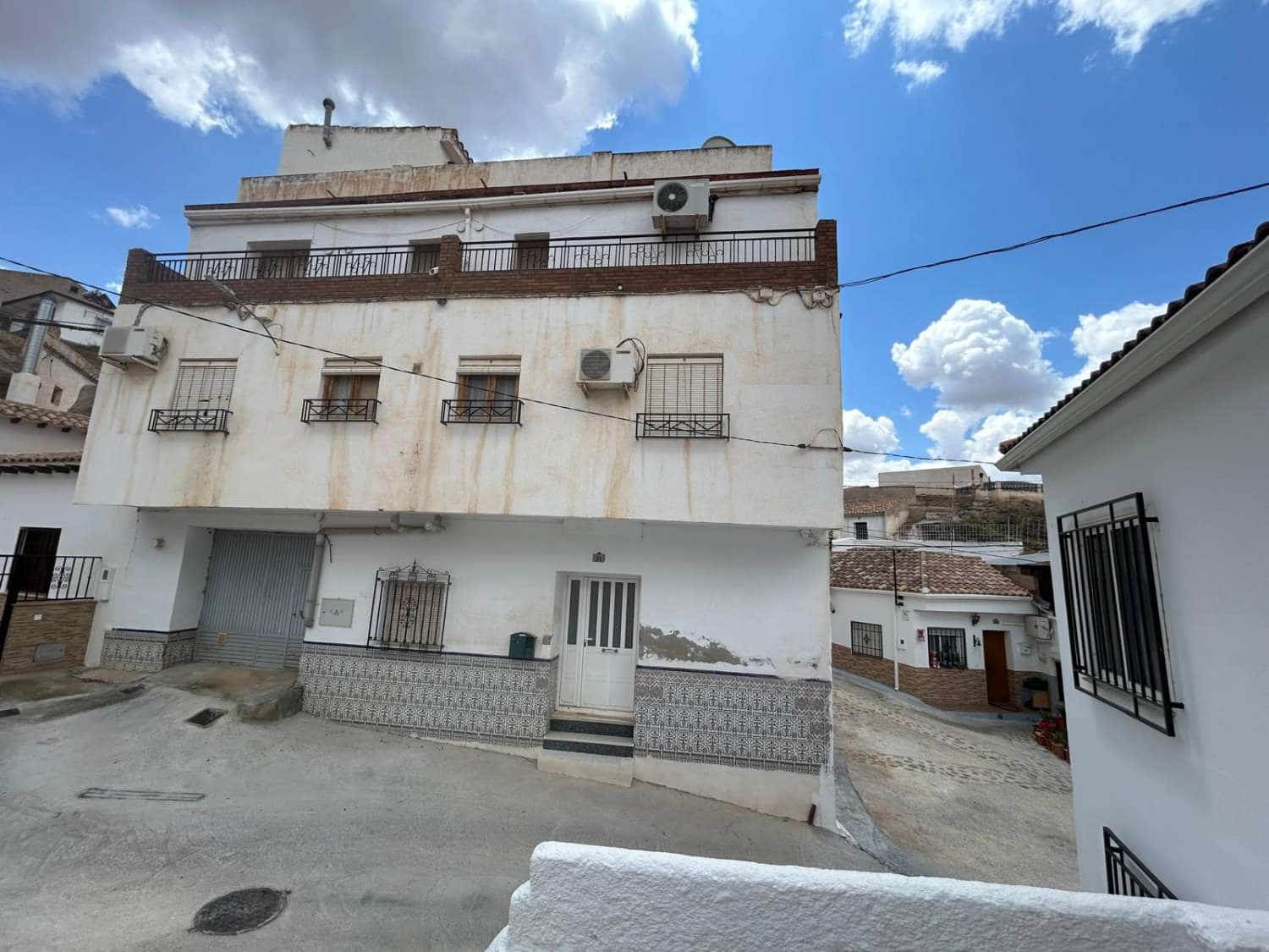 Townhouse for sale in Freila, Granada photo 2