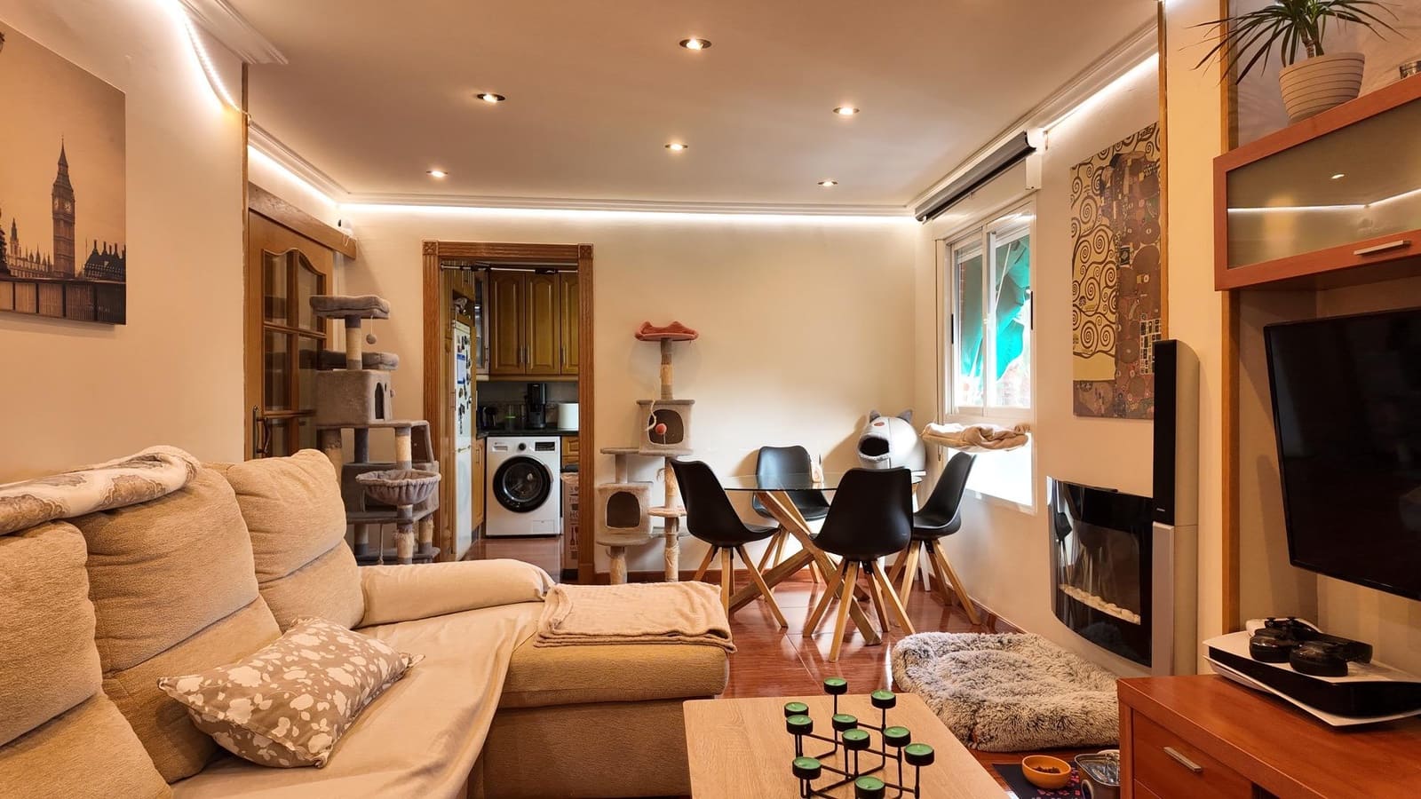 Apartment for sale in Santa Pola, Alicante photo 2