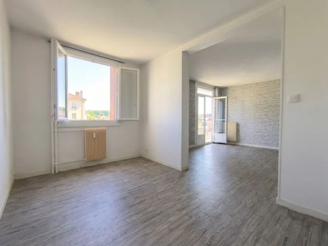 2 Bed Apartment for Sale in Chalon-Sur-Saône