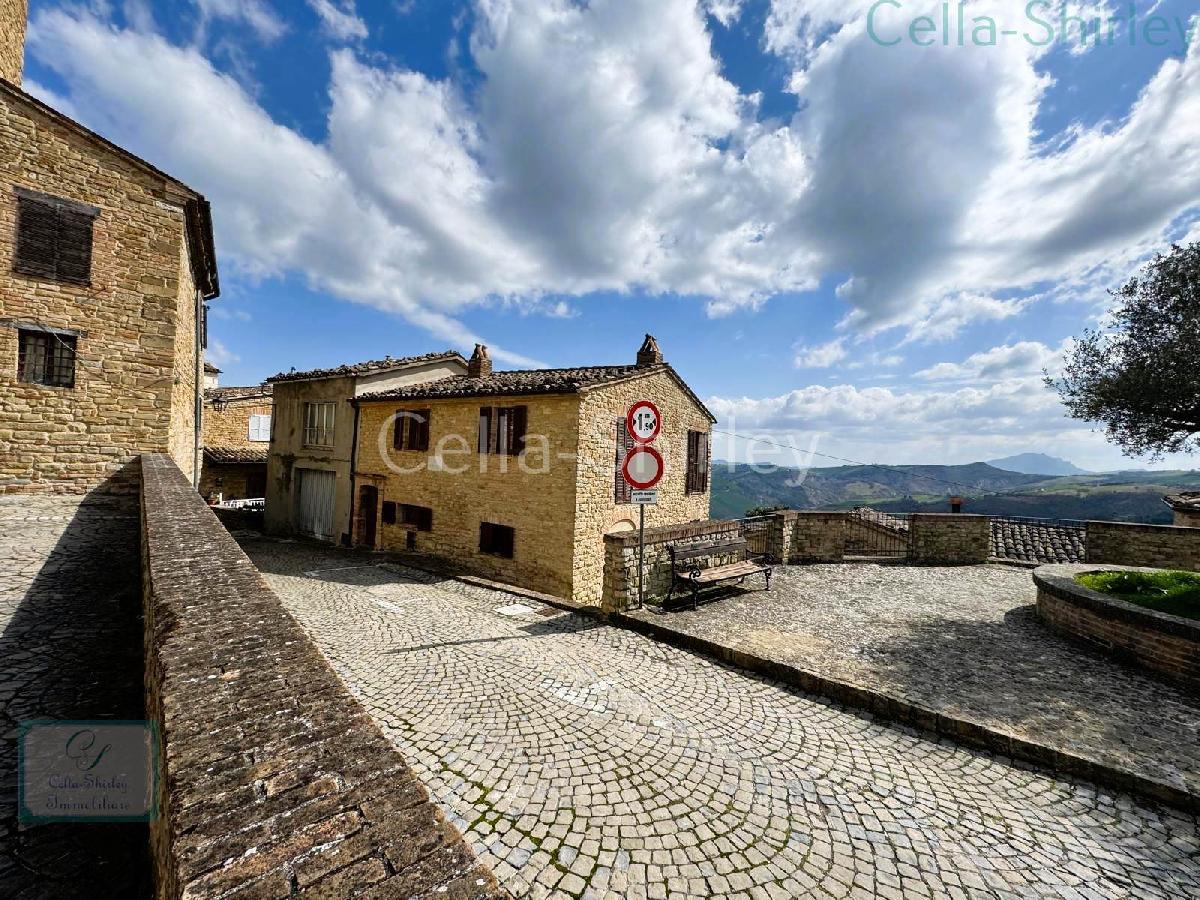 2 bedrooms semi-detached house, 127 m² Monte San Martino, Macerata (province)