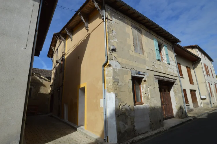 Part Renovated Stone Village House photo 4