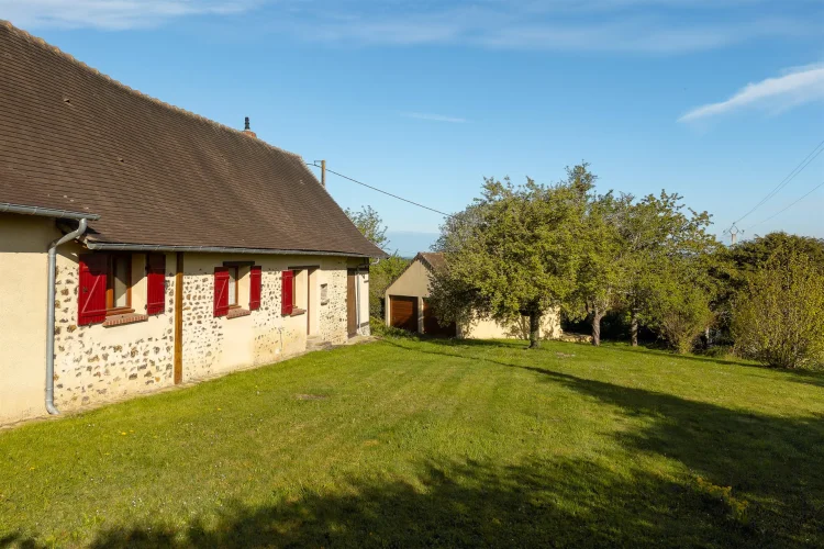 Single-Storey House with Countryside Views between Sancerre and Sologne photo 2