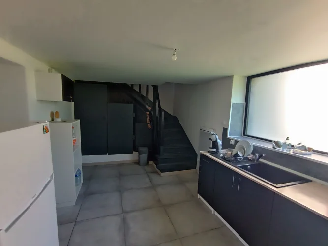 Renovated House with Attached Barn and Courtyard photo 5