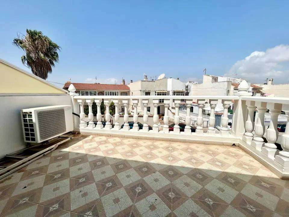 Town house in Torrevieja, Alicante province photo 4