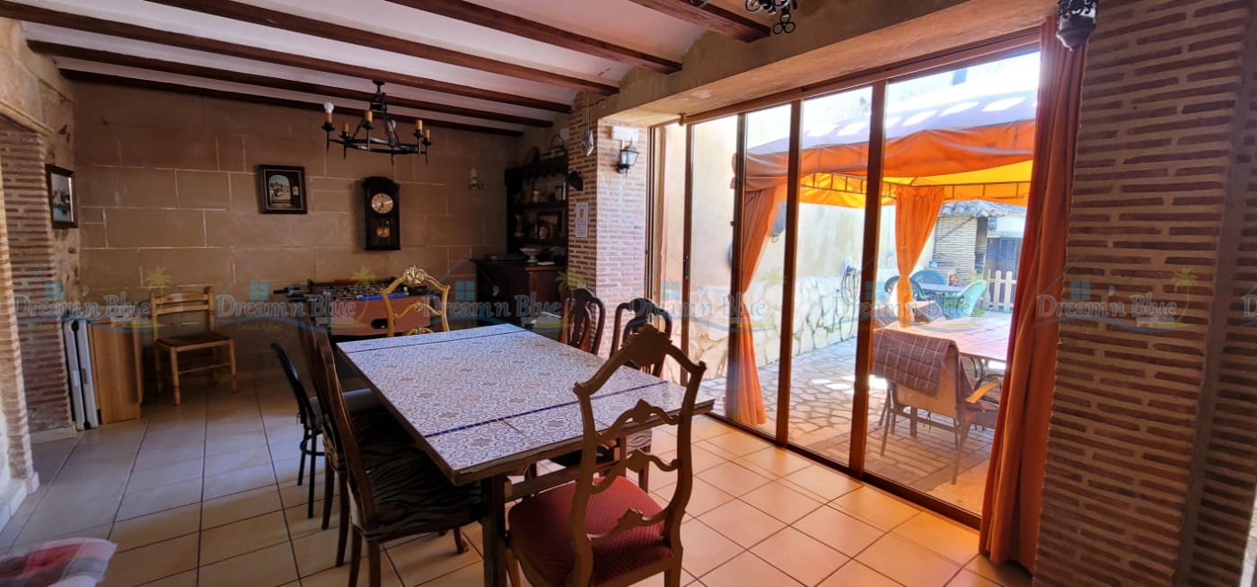 Townhouse for sale in Albaida, Valencia photo 5