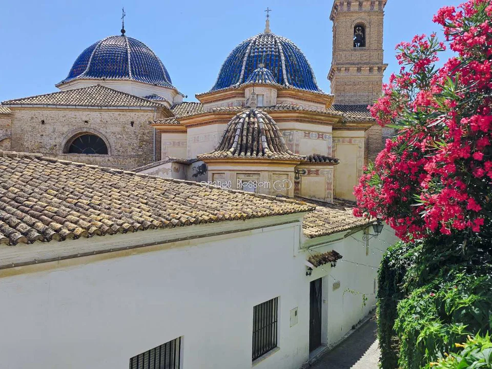 Town house in Oliva, Valencia province