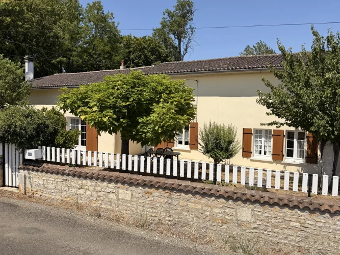 Spacious Single-Storey Family Home in a Peaceful Village Near Ruffec
