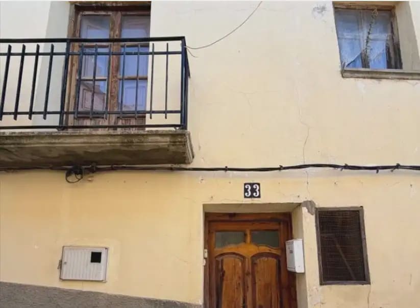 Townhouse for sale in Vilafranca, Castellón photo 2