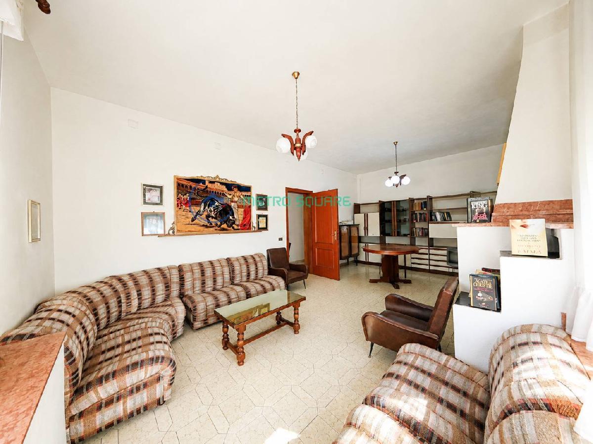 9 bedrooms villa, 242 m² San Gavino Monreale, Medio Campidano (province) medio campidano