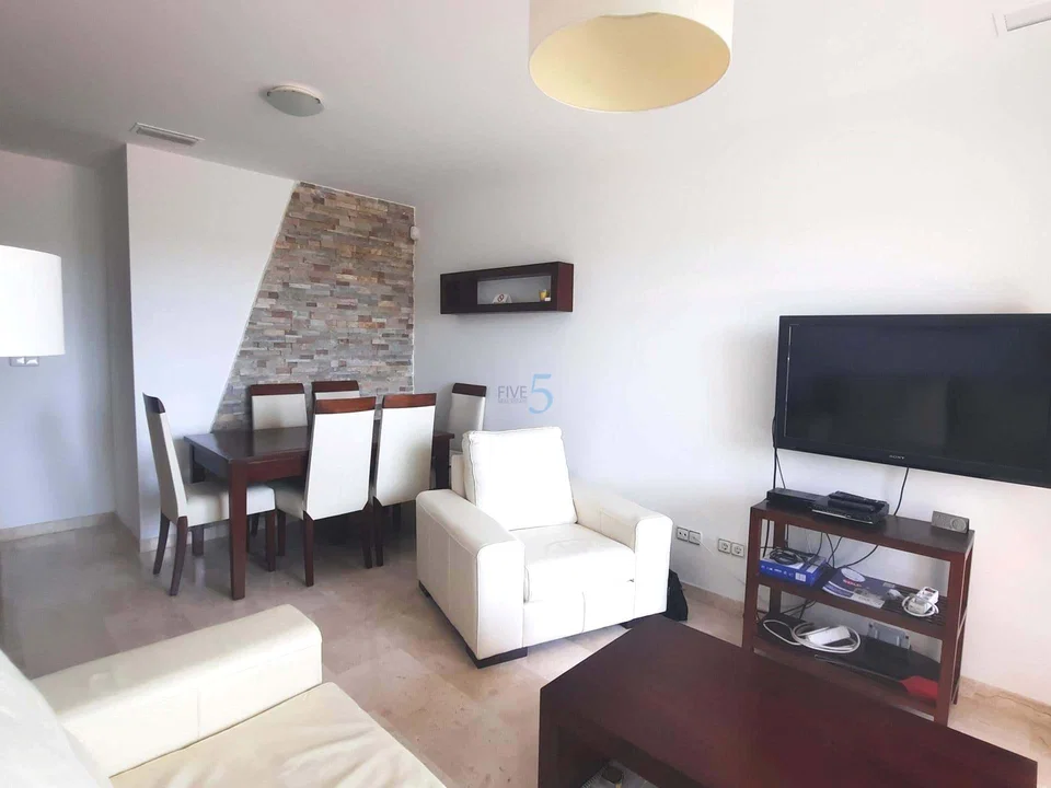 5 Real Estate photo 4
