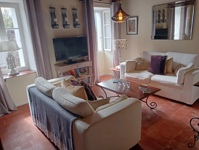 Charming Character House photo 5