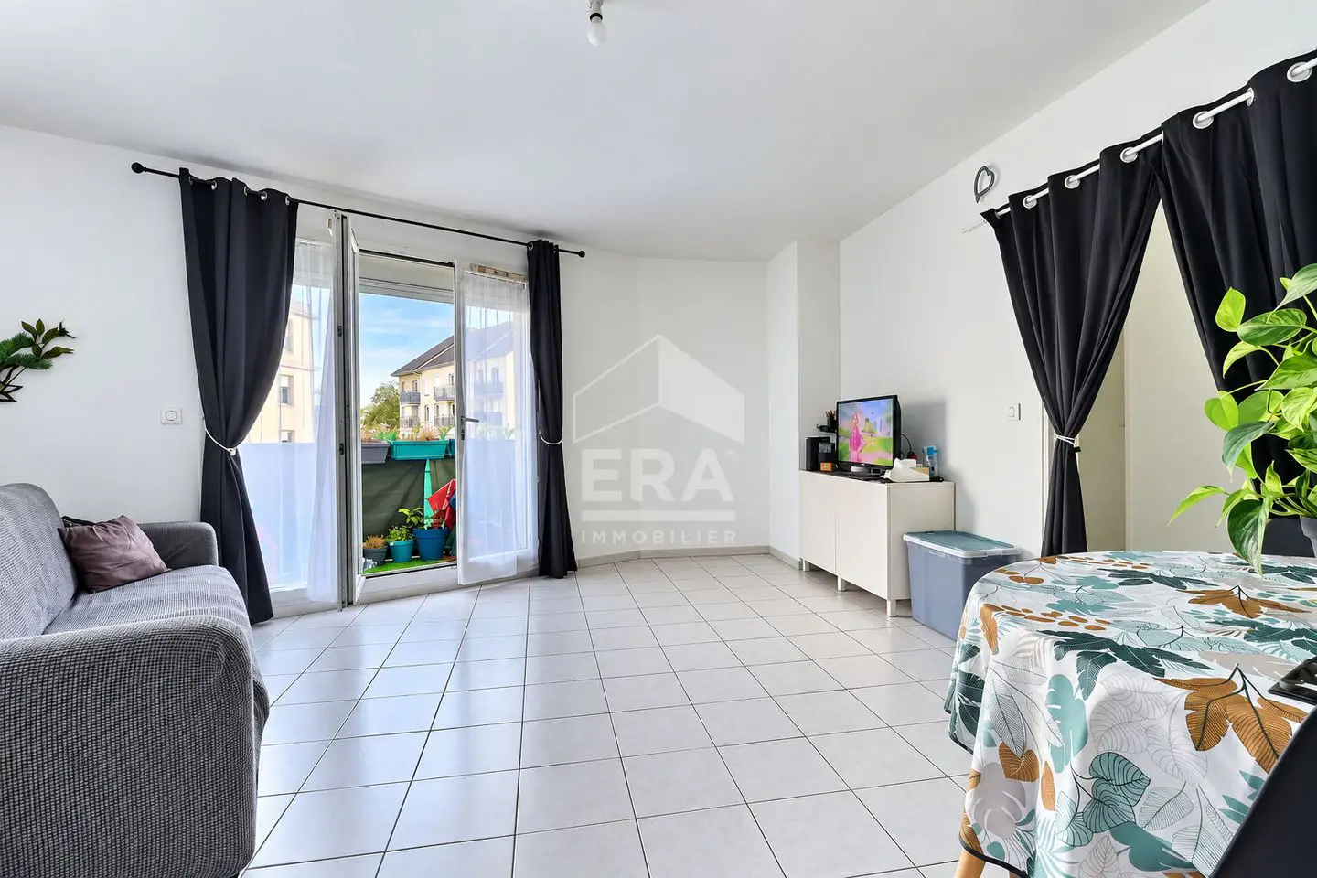 Apartment for sale in Argenteuil — 2 bedrooms, 58 m²