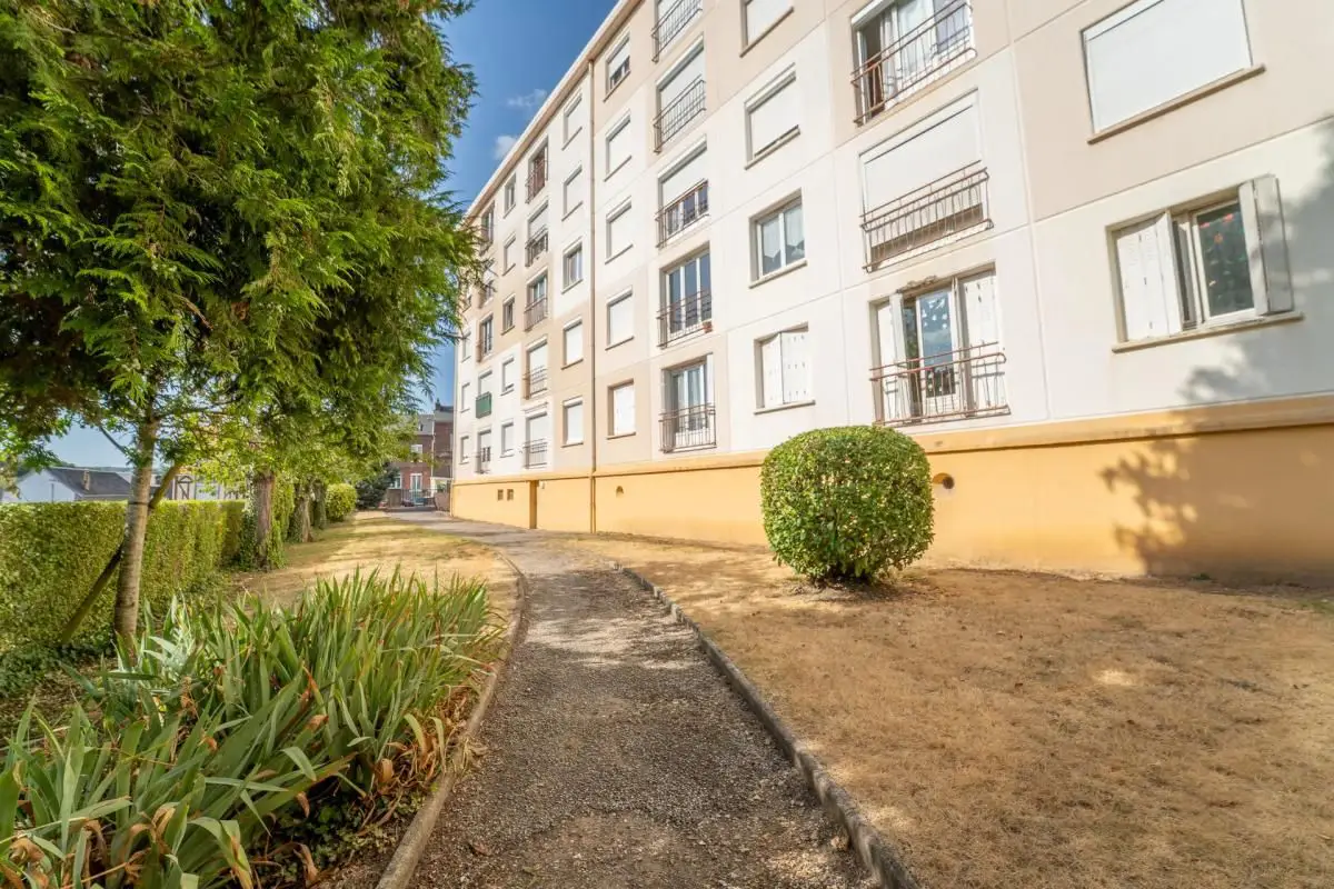 Apartment for sale in Rouen — 2 bedrooms, 48 m²