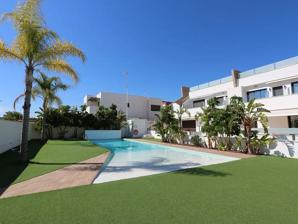 Penthouse in Pilar de la Horadada, Alicante province photo 4