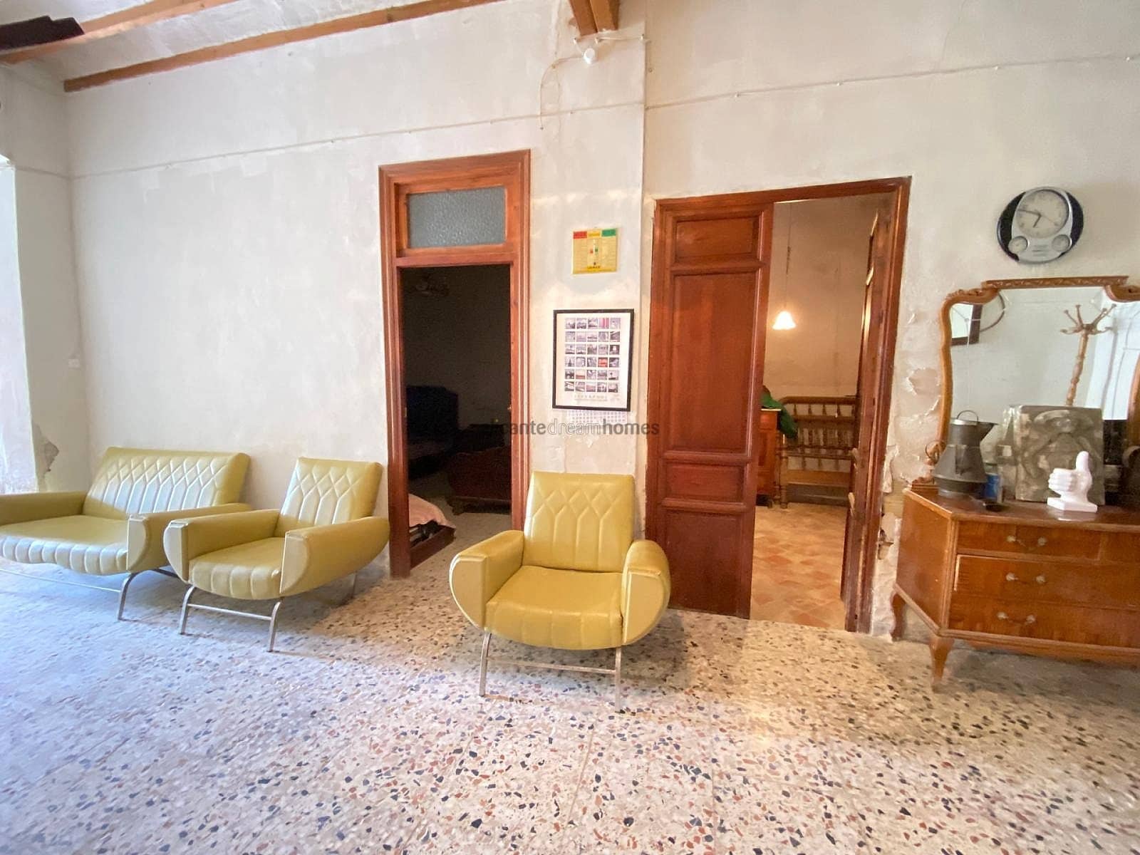 Townhouse for sale in Pinoso, Alicante photo 4